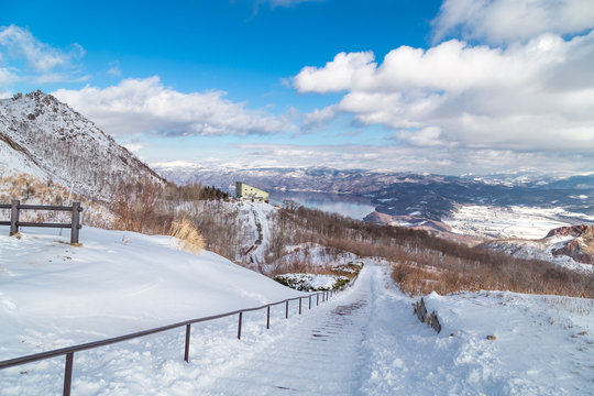 Walk path to the summit of Mount Usu or Usuzan