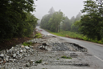 Bad road. Bad asphalt. Fools and roads.
