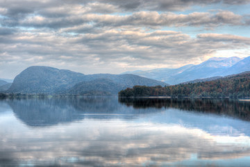 Der Bohinj See zwischen Ukanc und Rikcev