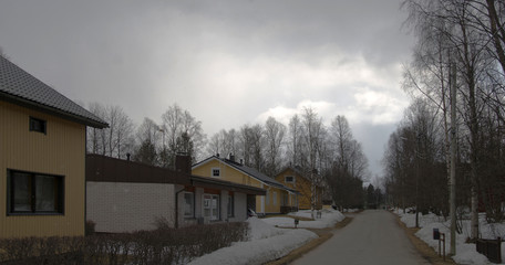 Fototapeta na wymiar Rue résidentielle à Rovaniemi, Laponie, Finlande