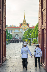 Obraz premium guard of the Royal Palace in Bangkok, Thailand