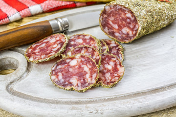 saucisson aux herrbes