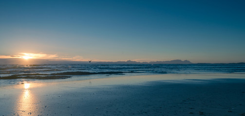 Fototapeta premium Clear skies sunset