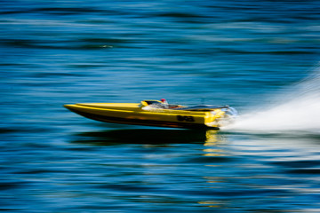 Model Speed Boat Race