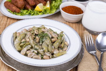Turkish foods; broad bean with olive oil (zeytinyagli bakla)