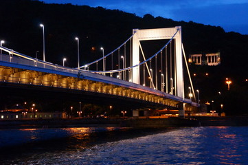 Budapest di Notte