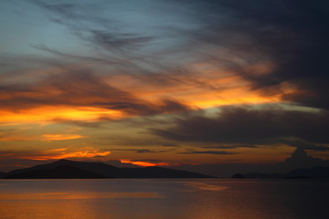 Fototapeta na wymiar Seaside town of Turgutreis and spectacular sunsets 