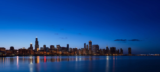 Fototapeta na wymiar Chicago Night Light