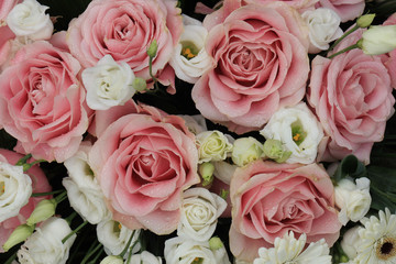 Pink and white wedding flowers