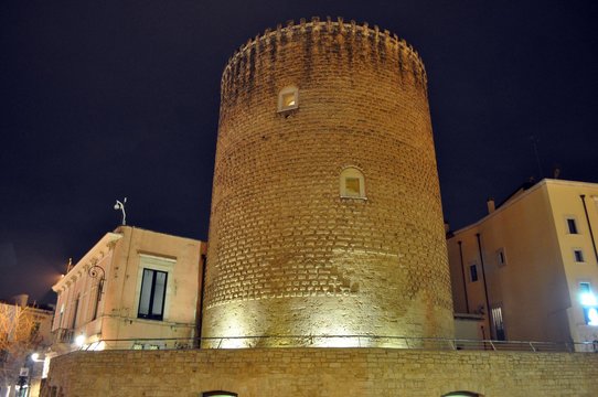 Bitonto (Bari) - Torre Angioina - XIV sec.