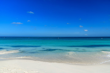 Scenic view of the Caribbean Sea from the idyllic Eagle Beach in Aruba.