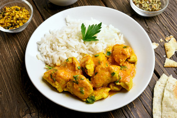 Spicy chicken curry with rice