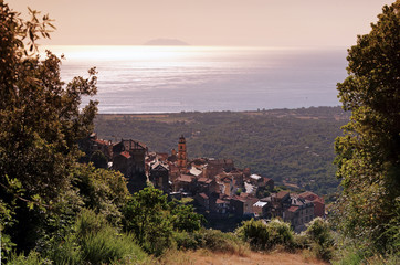 village de Cervione sur le littoral Corse