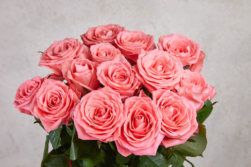 beautiful bouquet of pink roses