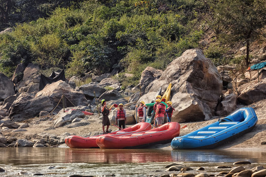 Rafting on River Trishuli, Safety Instruction, Nepal