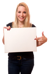 Fototapeta premium Junge Frau mit Schild
