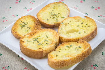 ガーリックパン