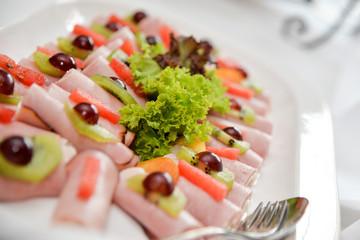 Schinkenröllchen mit Spargel
