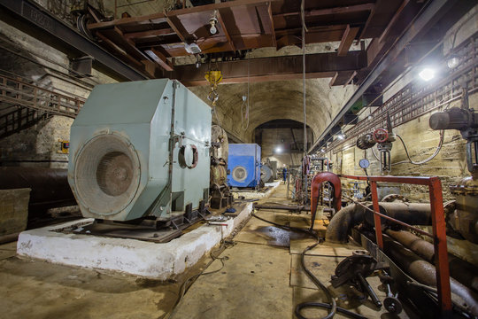 Underground abandoned ore mine shaft tunnel gallery water pumping station pumpset