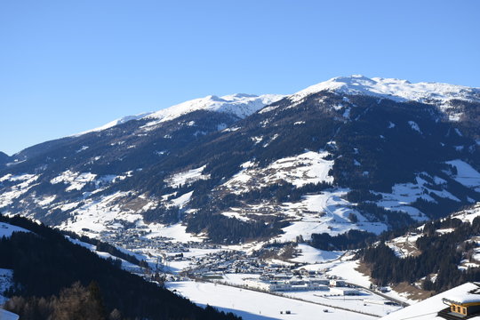 Osttirol, Pustertal, Sillian, Thurntaler, Lienzer Dolomiten, Dorf, Markt, Winter, Lienz, Tessenberg, Strassen, Panzendorf, Tassenbach, Heinfels, Tal, Bichl, Hinterburg