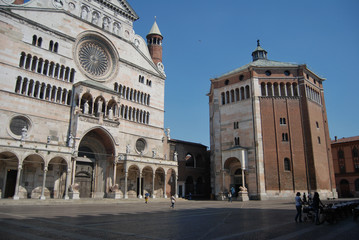 Fototapeta na wymiar Cremona, città della Bassa