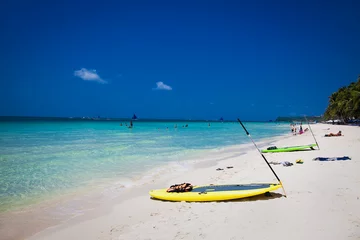 Photo sur Plexiglas Plage blanche de Boracay Paddle Board sur la plage blanche, Boracay, Philiphines.