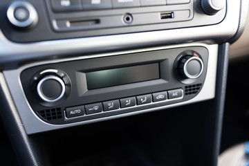 Air conditioning system in a car