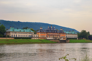 Fototapeta na wymiar Schloss Pillnitz 