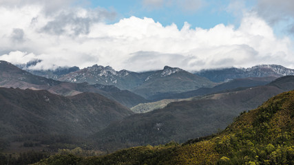Fototapeta na wymiar Tasmanian Mountain Landscape