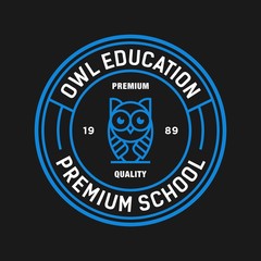 owl - vector logo/icon illustration label