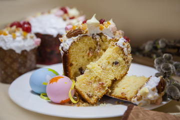 Easter cake and decorated eggs
