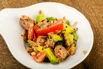 Tuna and avocado salad