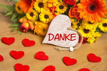 Blumen und Herz: Danke!