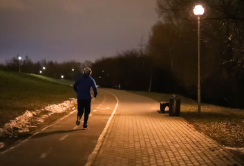 sports, Jogging in the evening Park, treadmill, healthy lifestyle, running, fresh air, fitness, yoga