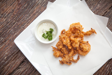 Squid rings fried.