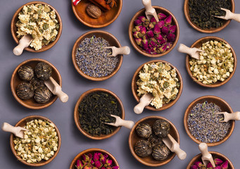 Assortment of dry tea in little bowls