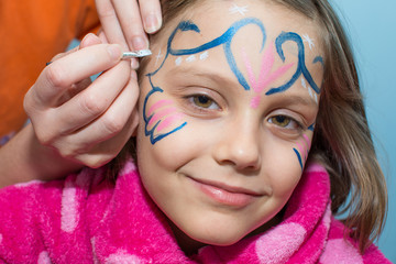 Face painting in progress 