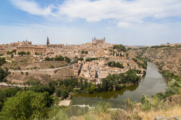 Fototapeta na wymiar A view of beautiful medieval Toledo, Spain