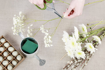 How to make floral arrangement  inside silver watering can. Easter decor idea, tutorial.