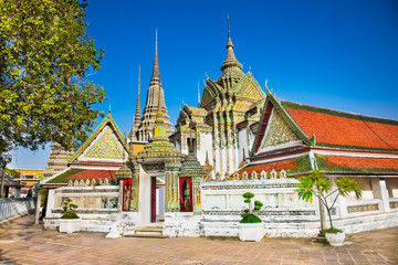 Fototapeta na wymiar Wat Pho temples in Bangkok , Thailand.