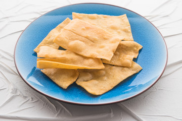 Coscoroes on a plate