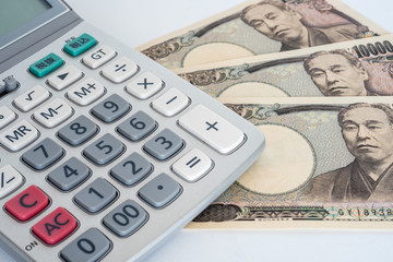 一万円札と計算機