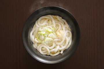 シンプル　うどん　俯瞰