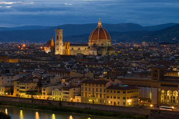 Fototapeta na wymiar View of the Cathedral of Santa Maria del Fiore on the autumn evening. Florence, Italy