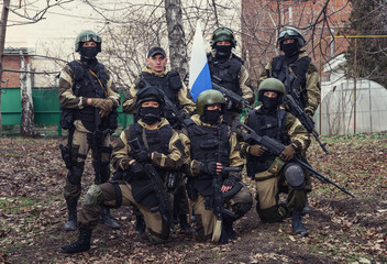 soldiers of the elite special purpose units