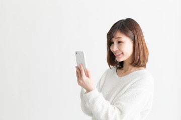 Naklejka premium カジュアルポートレート・白バック