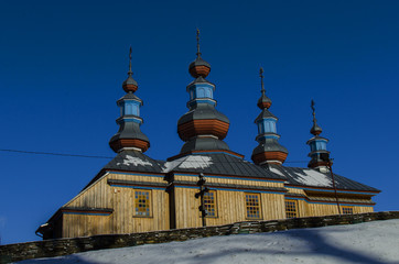 Fototapeta na wymiar cerkiew w Bieszczadach 