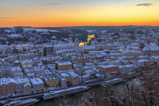 Winterabend in Passau