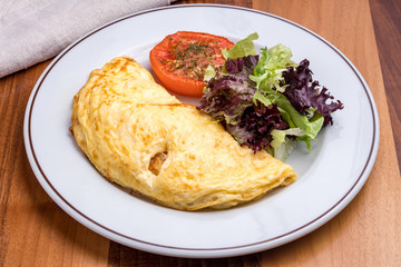 omelette breakfast on plate