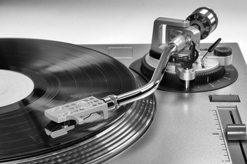 Abstract of a vinyl record player © mjowra